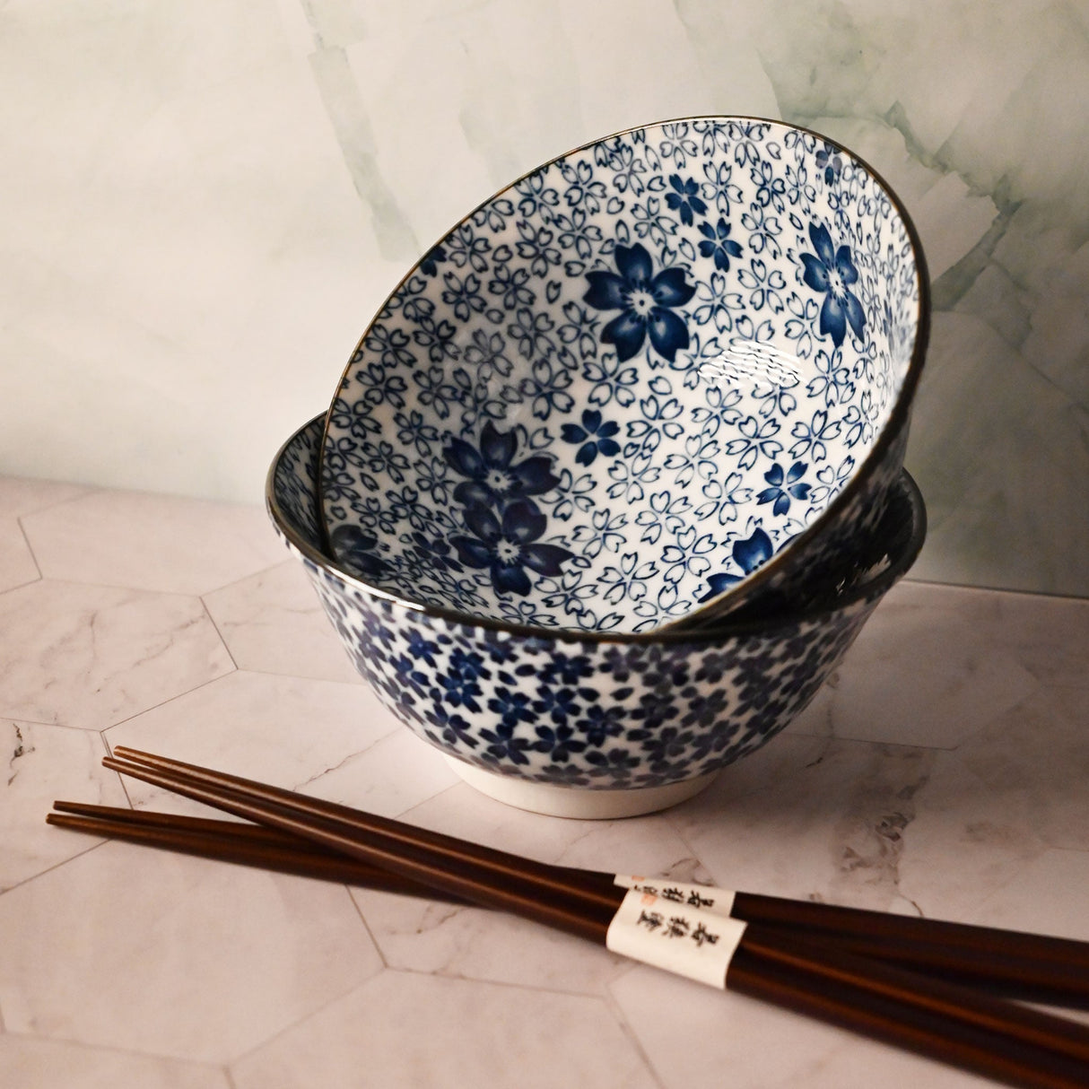 18 oz 6" Japanese 2 - Piece Bowl Gift Set with Chopsticks - Blue Sakura