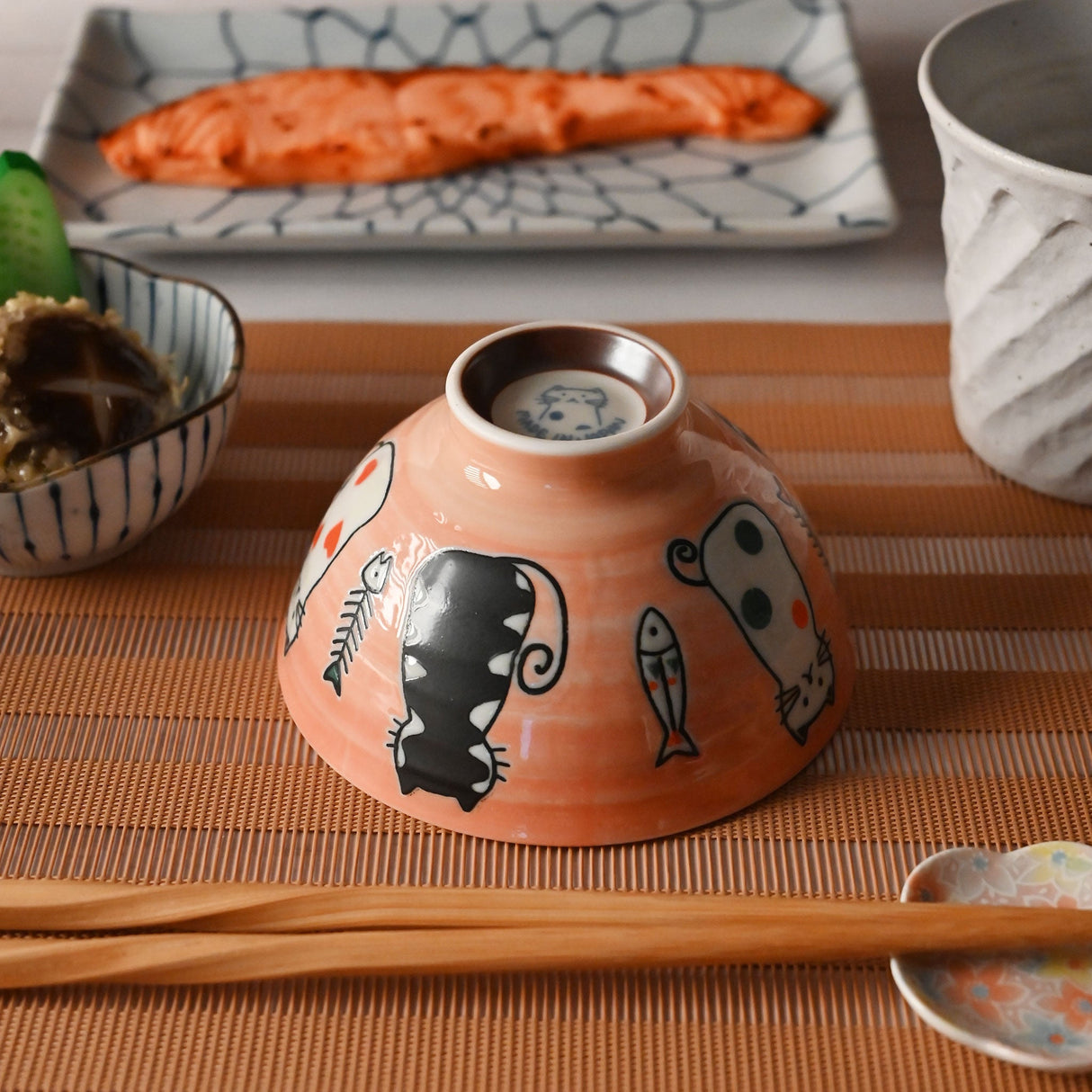 9 oz 4.5" Japanese Ceramic Rice Bowl - Pink Cartoon Cats