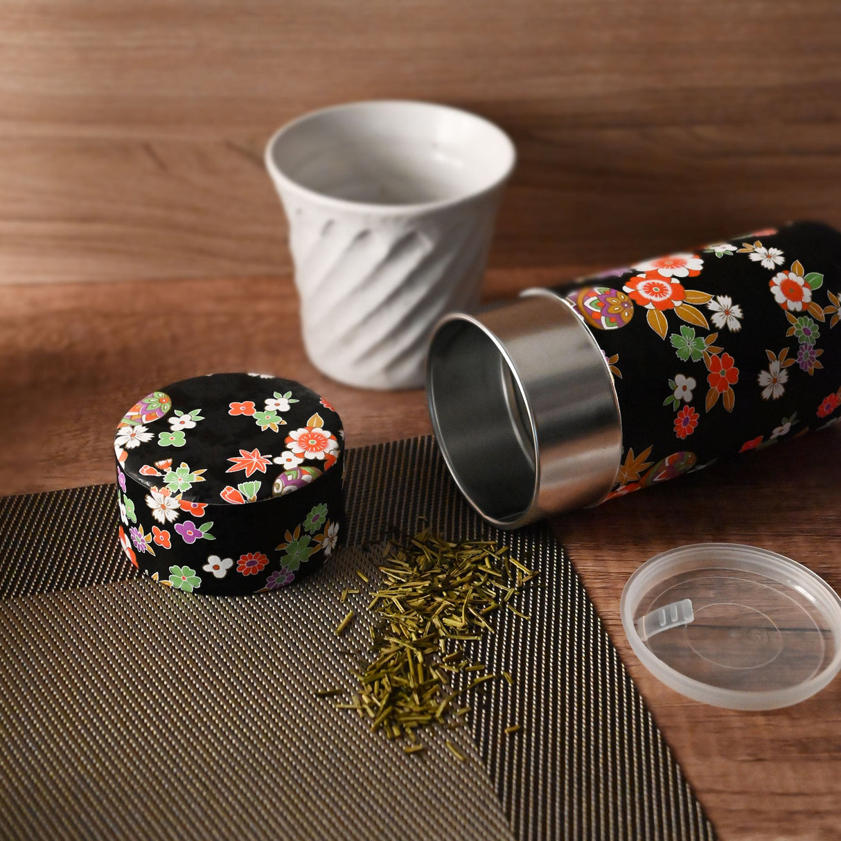 7 oz Japanese Tea Canister - Flower Black