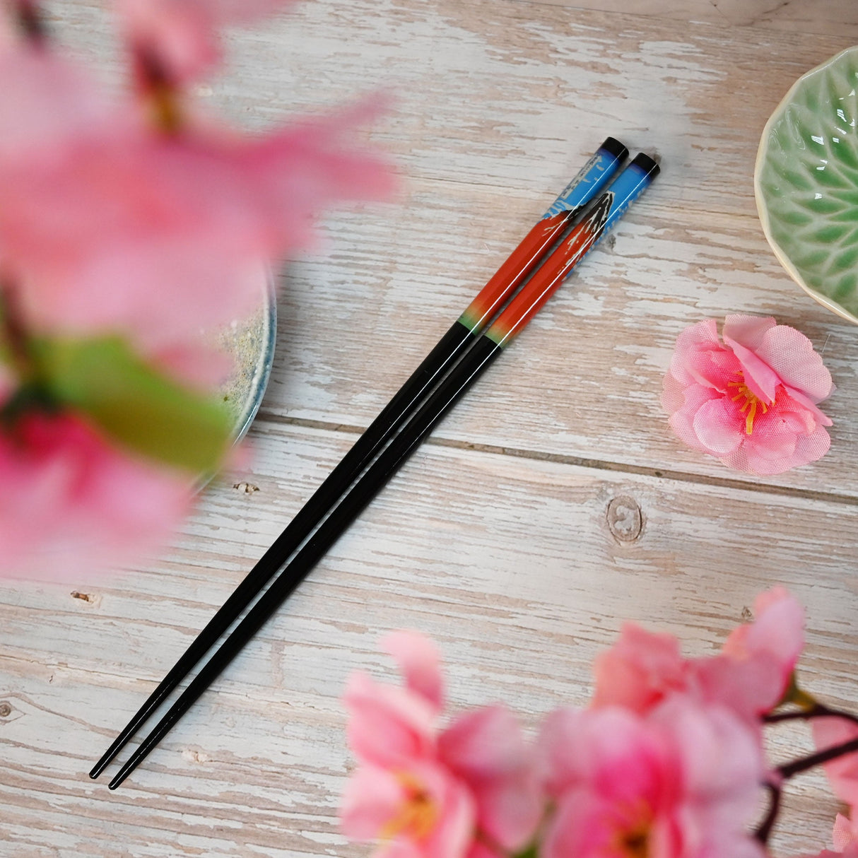 9" Japanese Lacquered Bamboo Chopsticks  -  Red Fuji