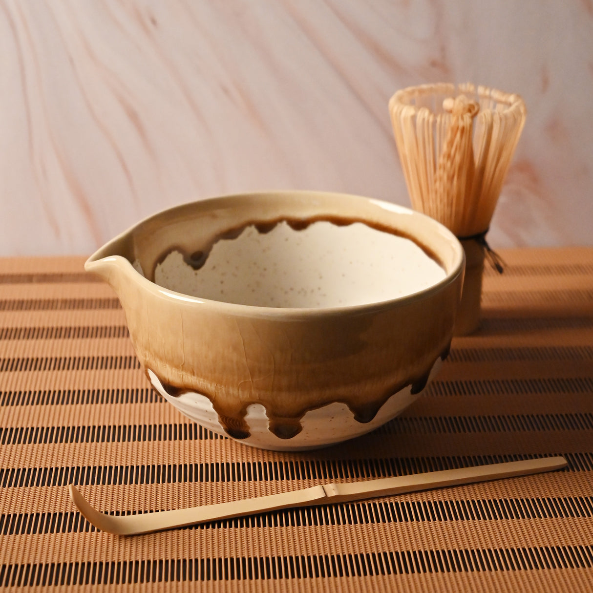 16oz 5" Japanese 3 - Piece Spouted Matcha Bowl, Bamboo Whisk & Scoop Gift Set